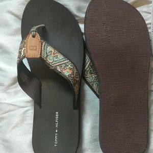 Tommy Hilfiger flip flops